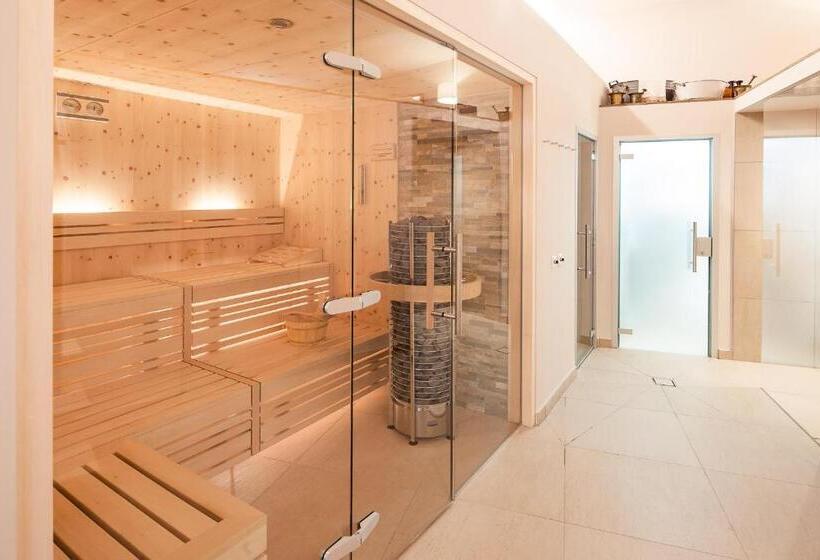 Romantik Hotel Jagdhof