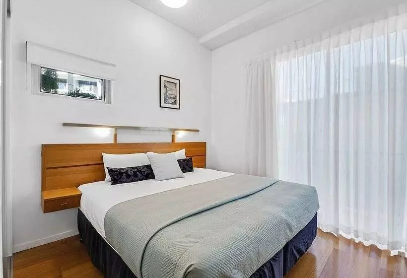 Silver Sea On Sixth Resort