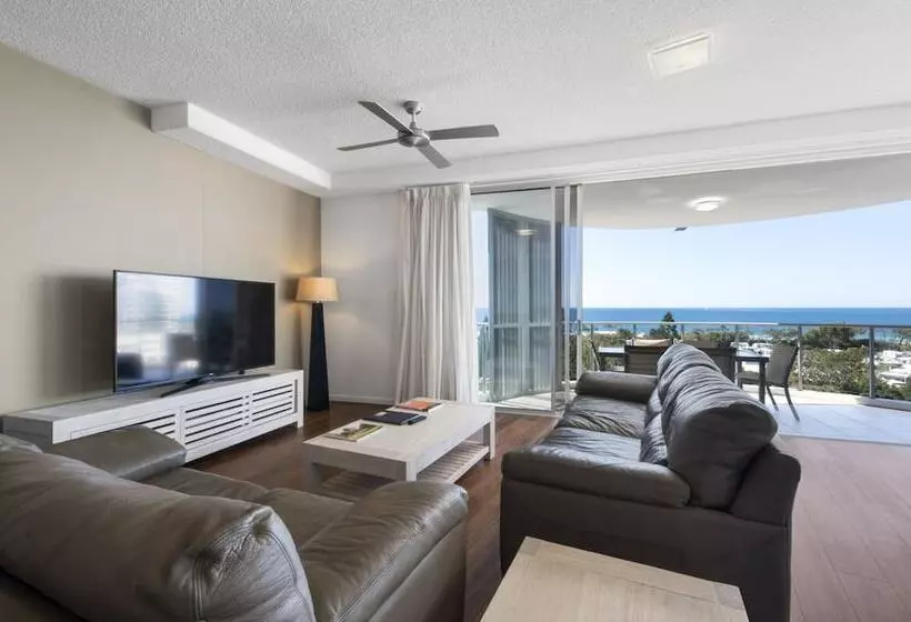 Silver Sea On Sixth Resort