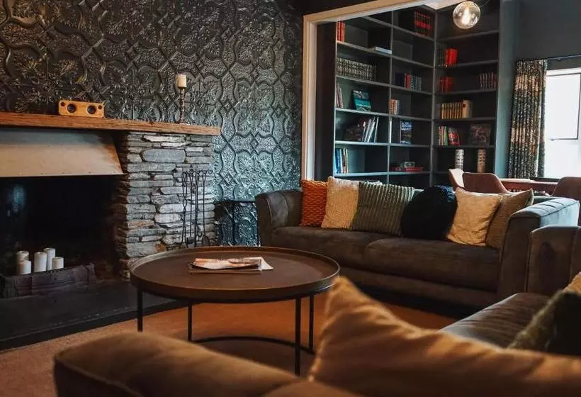 Retkeilymaja Kinloch Wilderness Retreat