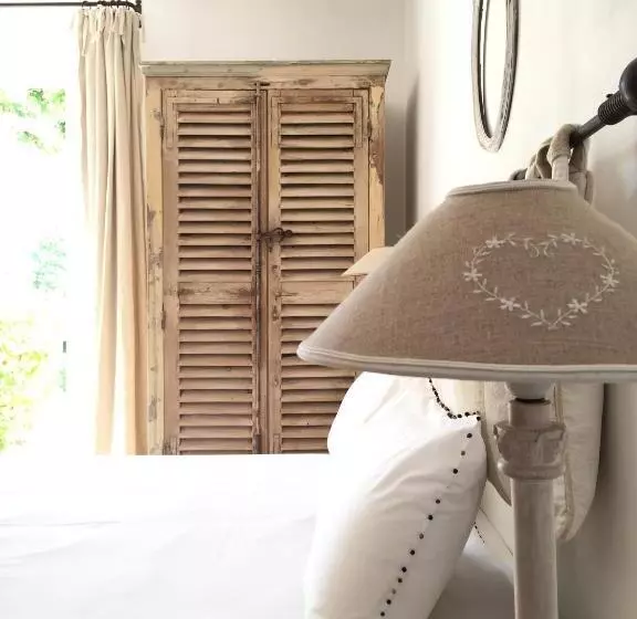 ベッドアンドブレックファースト Bastide De Fontvieille