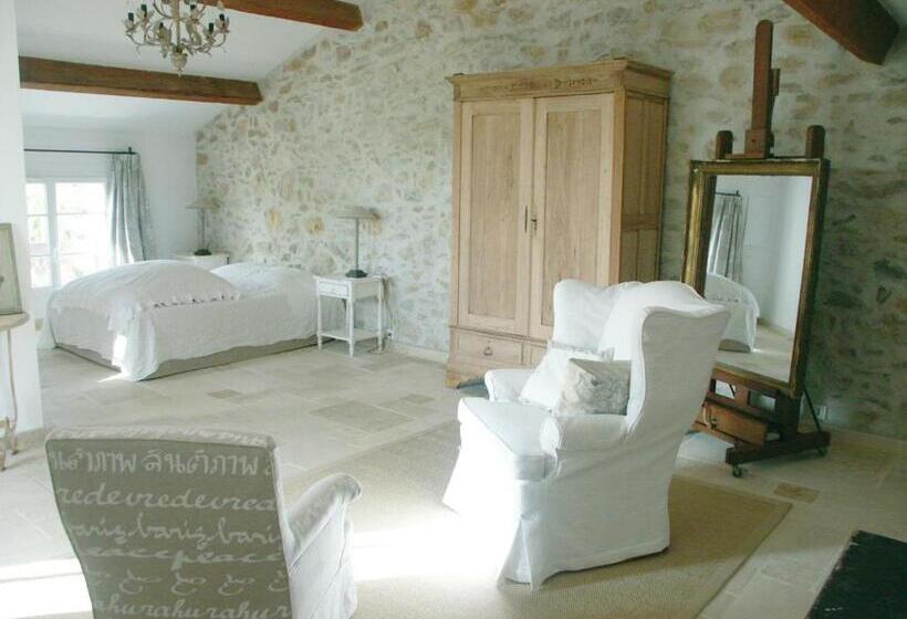 ベッドアンドブレックファースト Bastide De Fontvieille