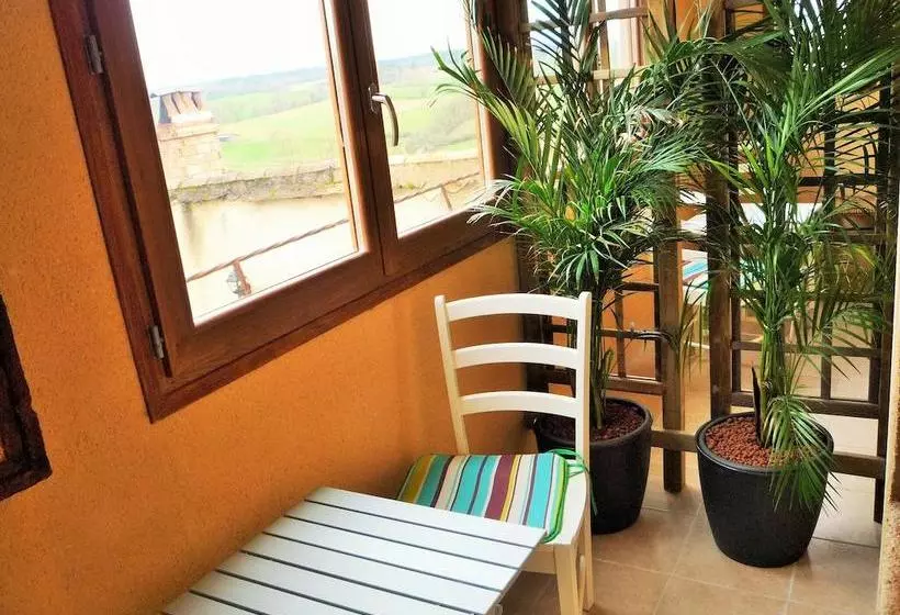 Aamiaismajoitus (B&B) Chez Edèll