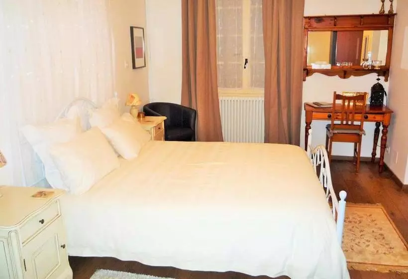 Aamiaismajoitus (B&B) Chez Edèll