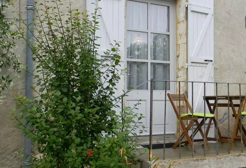 Aamiaismajoitus (B&B) Chez Edèll