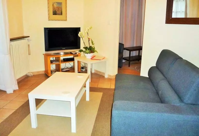 Aamiaismajoitus (B&B) Chez Edèll