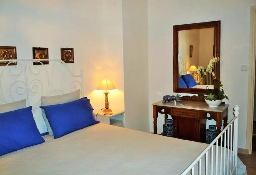 Aamiaismajoitus (B&B) Chez Edèll