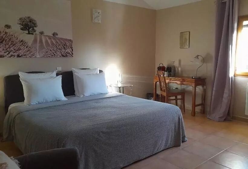 Aamiaismajoitus (B&B) Le Mas Des Vergers