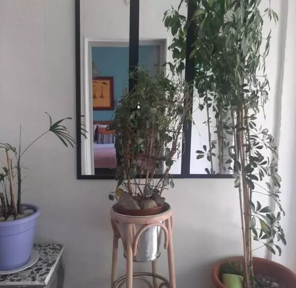 Hotelli Hôtel La Tour Des Fées