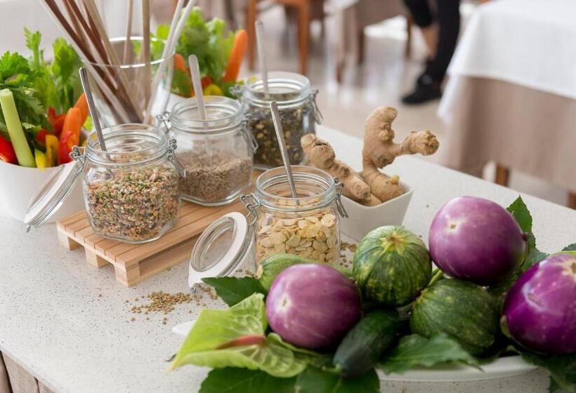 Отель Palace Magnolia Spa