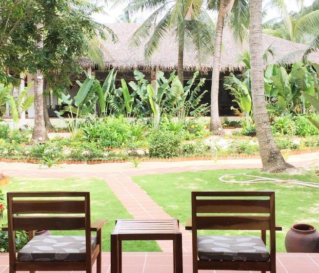 هتل Peppercorn Beach Resort