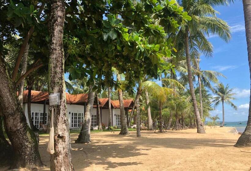 هتل Peppercorn Beach Resort