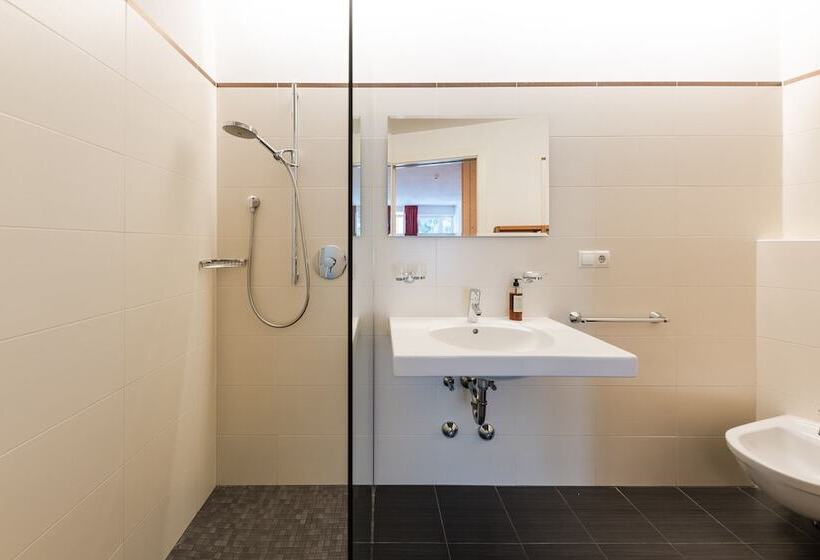 ホテル Pustertalerhof