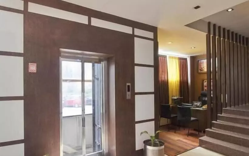 Hotel Sk Elegance
