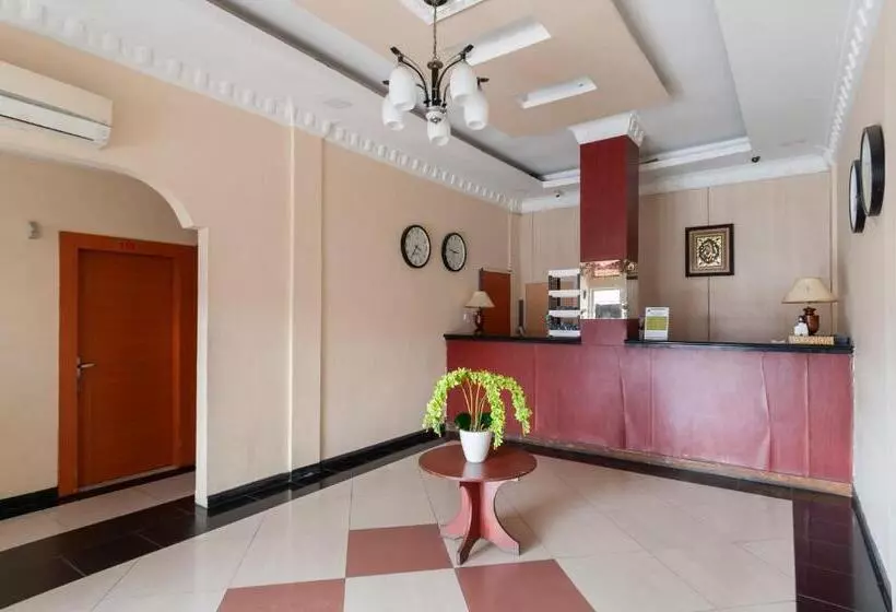 Urbanview Hotel Syariah Residence Medan By Reddoorz