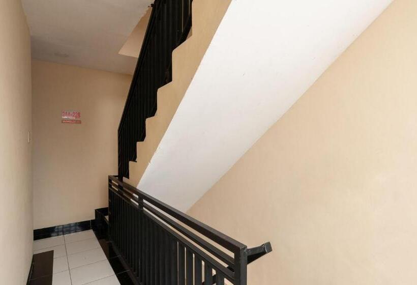 Urbanview Hotel Syariah Residence Medan By Reddoorz