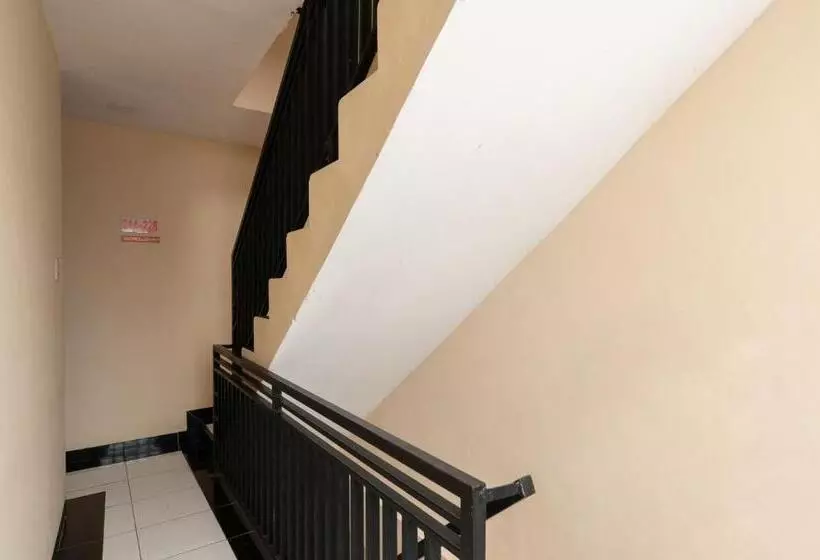 Urbanview Hotel Syariah Residence Medan By Reddoorz
