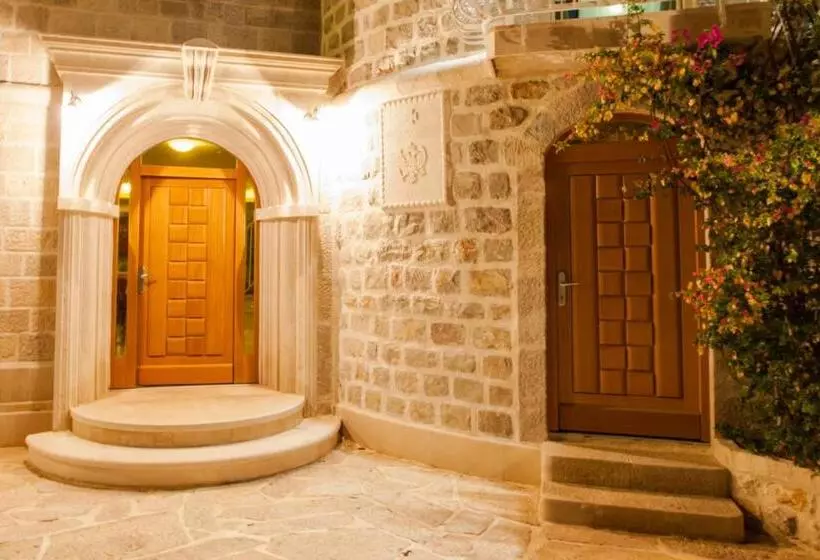 مُتل Pietra Mare Apartments