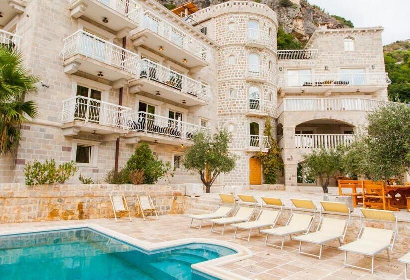 مُتل Pietra Mare Apartments