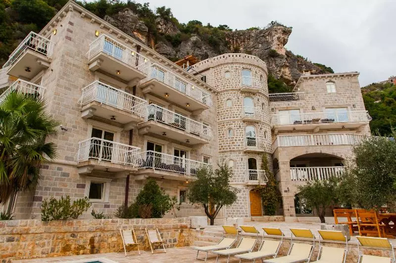 مُتل Pietra Mare Apartments