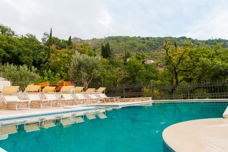 مُتل Pietra Mare Apartments