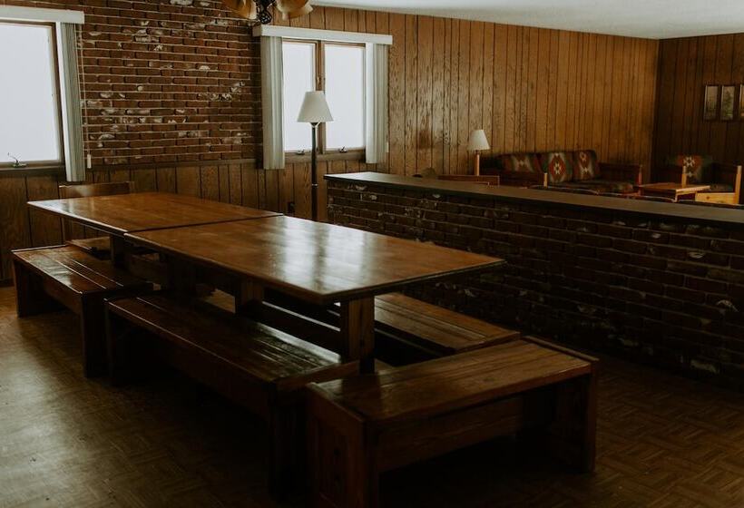 渡假胜地 Silver Rapids Lodge