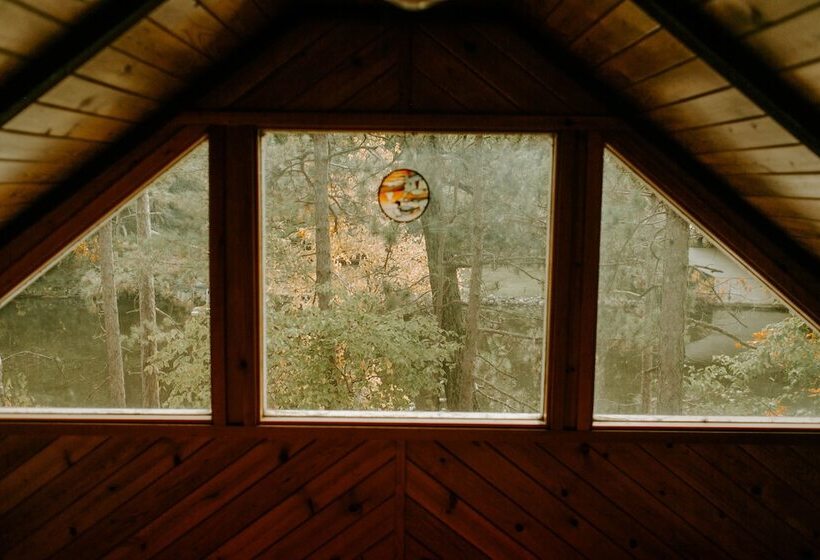 渡假胜地 Silver Rapids Lodge