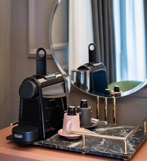 مسافرخانه Reina 107 Beach Boutique