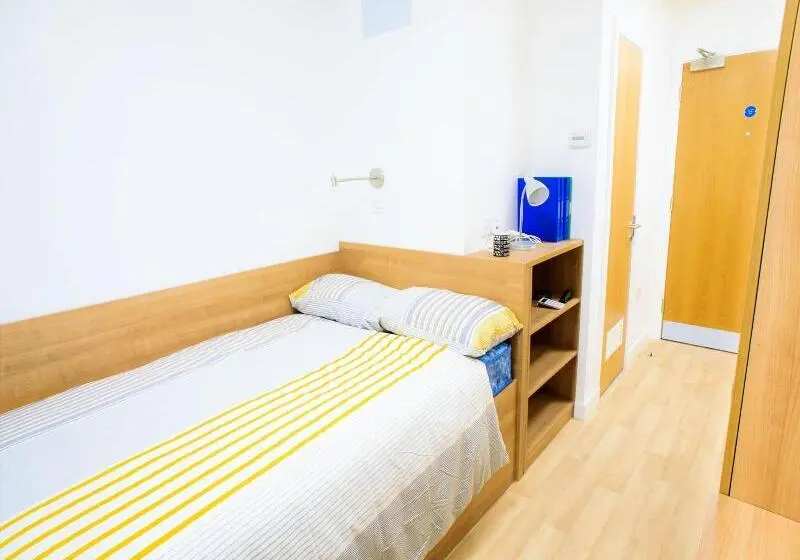 ユースホステル Uhi Fort William   Campus Accommodation