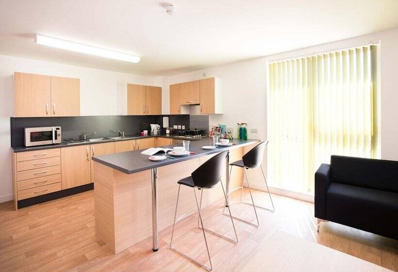 فندق صغير Uhi Fort William Campus Accommodation