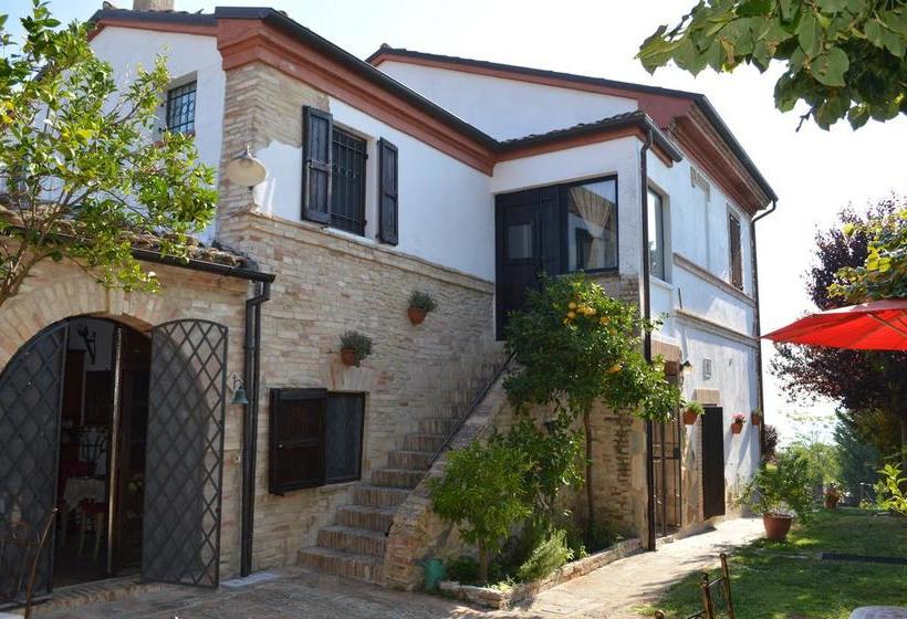 ベッドアンドブレックファースト Antico Casale Fossacieca