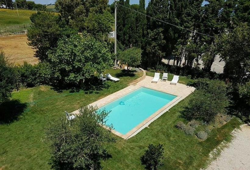 ベッドアンドブレックファースト Antico Casale Fossacieca