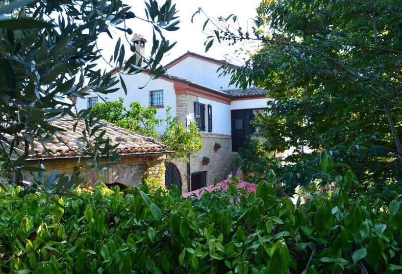 ベッドアンドブレックファースト Antico Casale Fossacieca