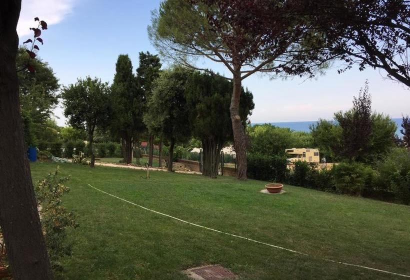 ベッドアンドブレックファースト Antico Casale Fossacieca