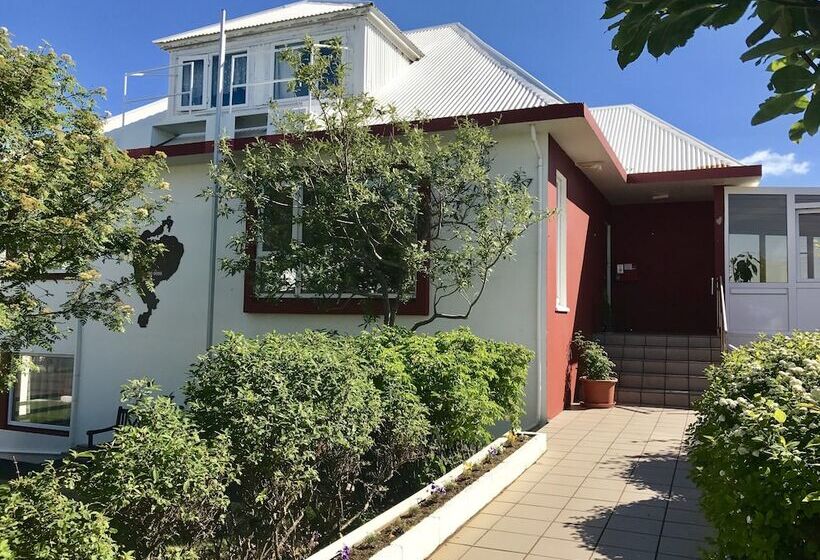 Bed and Breakfast Guesthouse árný