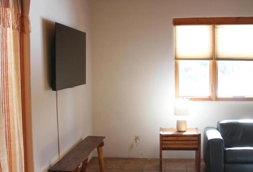 민박 Hacienda Del Sol