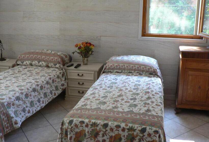 צימר La Quercia E Il Gelso