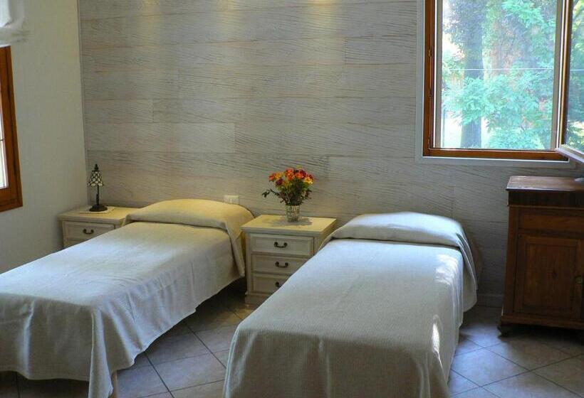 צימר La Quercia E Il Gelso