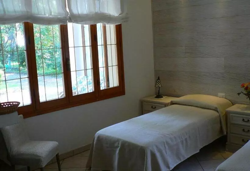 Aamiaismajoitus (B&B) La Quercia E Il Gelso