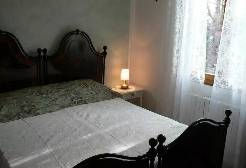 Aamiaismajoitus (B&B) La Quercia E Il Gelso