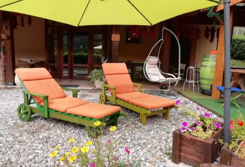 ベッドアンドブレックファースト Le Chalet Del Pollino