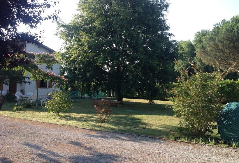 Bed and Breakfast Chambres D Hôtes Les Arums De Sanguinet