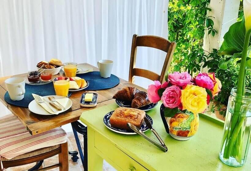 Bed and Breakfast Chambres D Hôtes Les Arums De Sanguinet