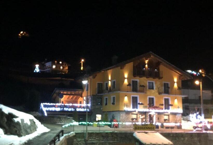 민박 Maison Constance