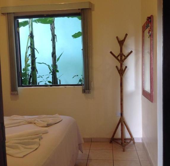 تختخواب و صبحانه Pousada Banana Verde