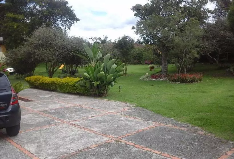 Finca Hotel La Ponderosa