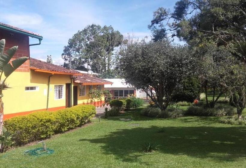 Finca Hotel La Ponderosa