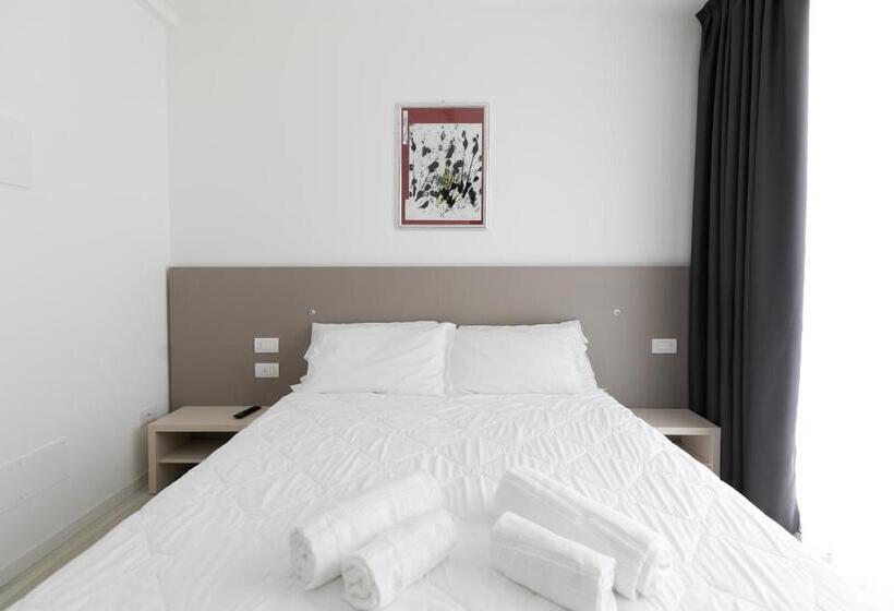 Hotel Boston 3 Stelle Superior Frontemare