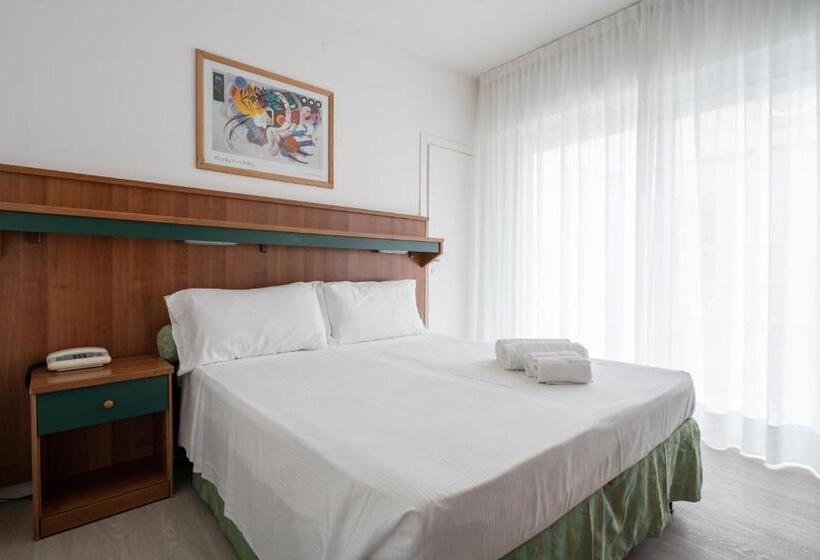 Hotel Boston 3 Stelle Superior Frontemare