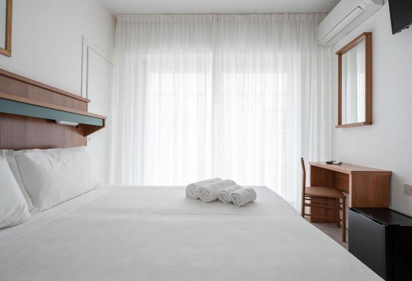 Hotel Boston 3 Stelle Superior Frontemare